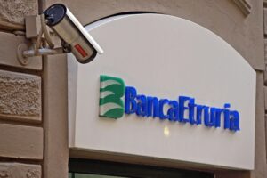 I soldi sottratti agli sbancati finiscono nei paradisi fiscali