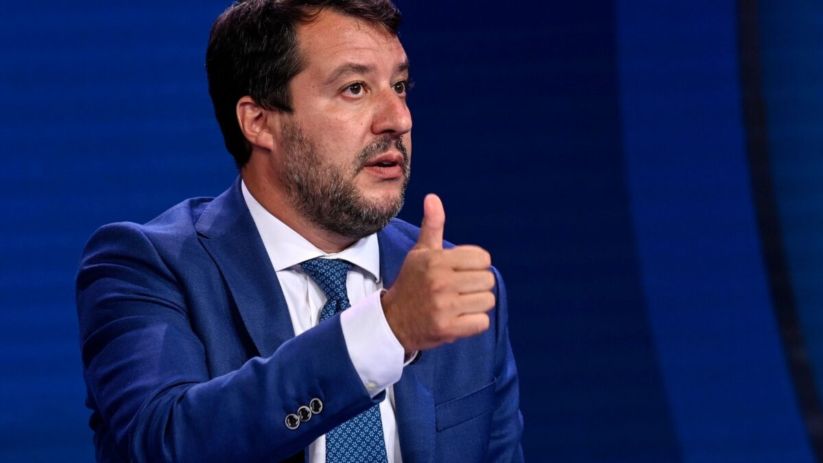 Caso Gregoretti, Salvini all’attacco: «Scafisti in nave, governo coinvolto»