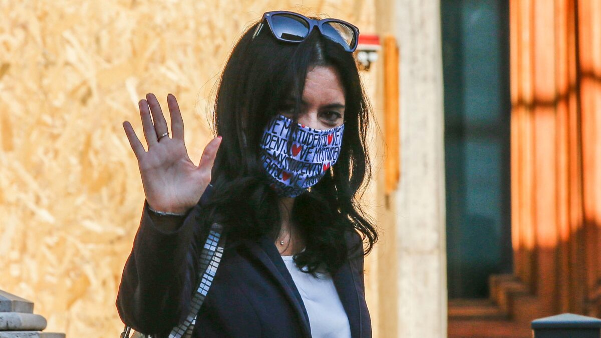 Fuoco amico del Pd sulla Azzolina per colpire Conte