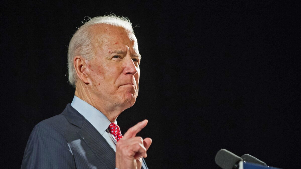 La sinistra aspetta la foglia di fico di Biden