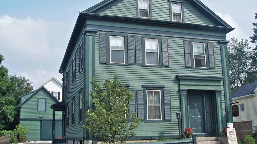 The Borden house, la casa in cui Lizzie Borden uccise la sua famiglia (Wikipedia)
