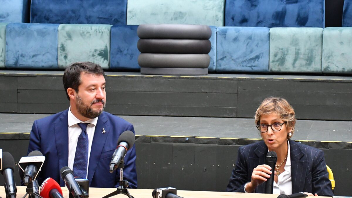 Salvini, il pm chiede l’archiviazione. E il gup chiama Conte e 4 ministri