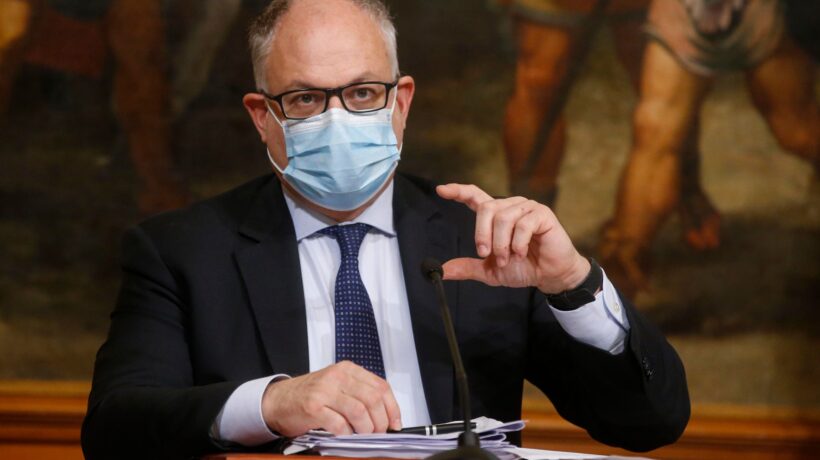 Gualtieri festeggia il rimbalzo del Pil ma l’Italia rischia di perdere il 10%