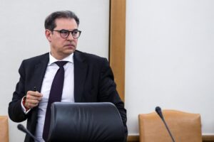 Affari d’oro sospetti nelle aste immobiliari. Adesso indaga il Csm