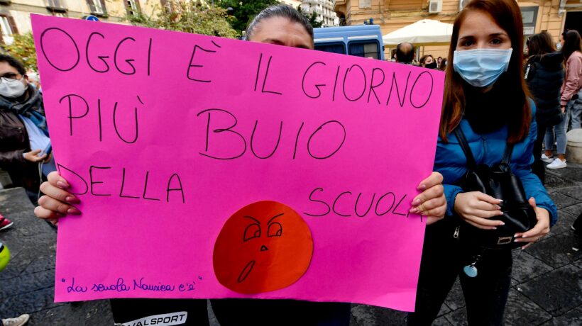 Le scuole nel caos a rischio chiusura fanno volare gli stracci tra gli alleati
