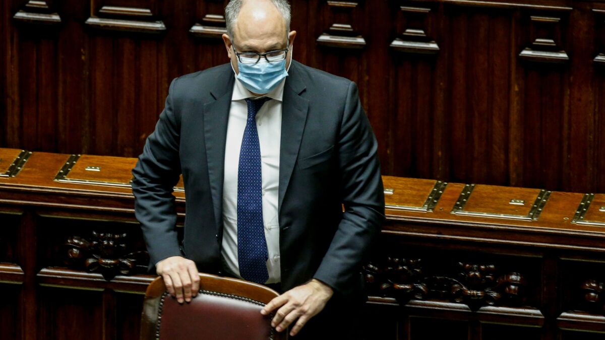 Dal primo aprile scatta la plastic tax. Per gli ospedali previste le briciole