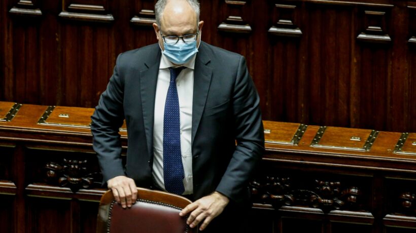Dal primo aprile scatta la plastic tax. Per gli ospedali previste le briciole