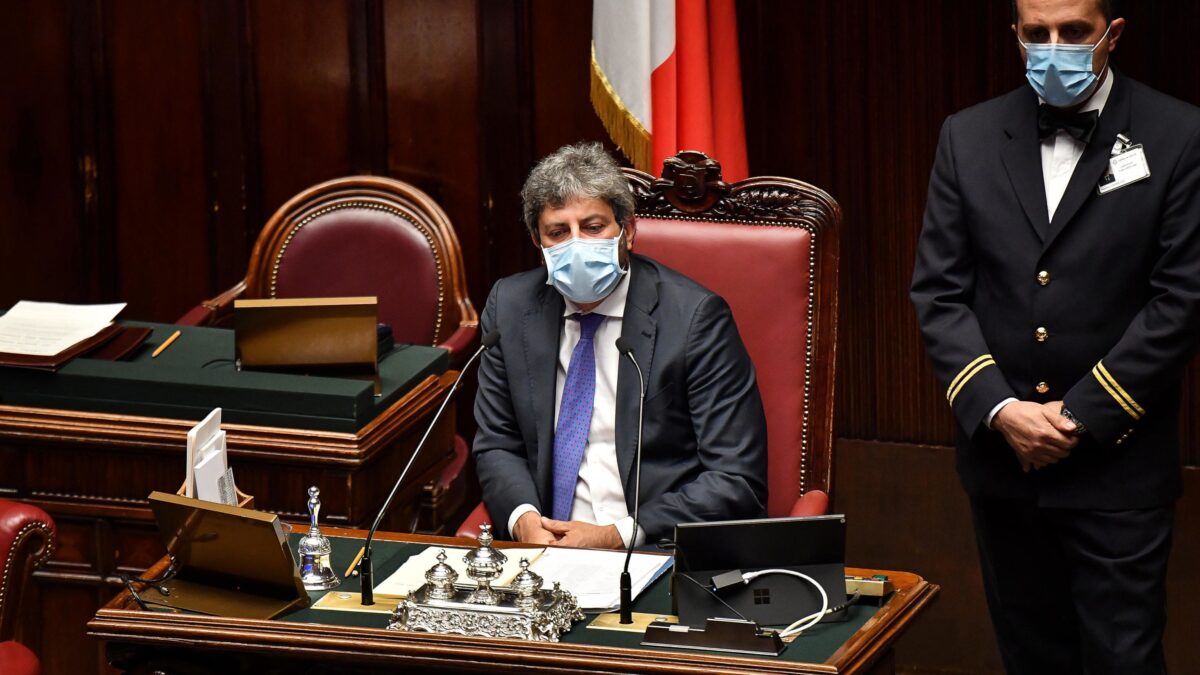 «Se parte della Camera è positiva al Covid o in autoisolamento questo Parlamento ha legittimità democratica?»