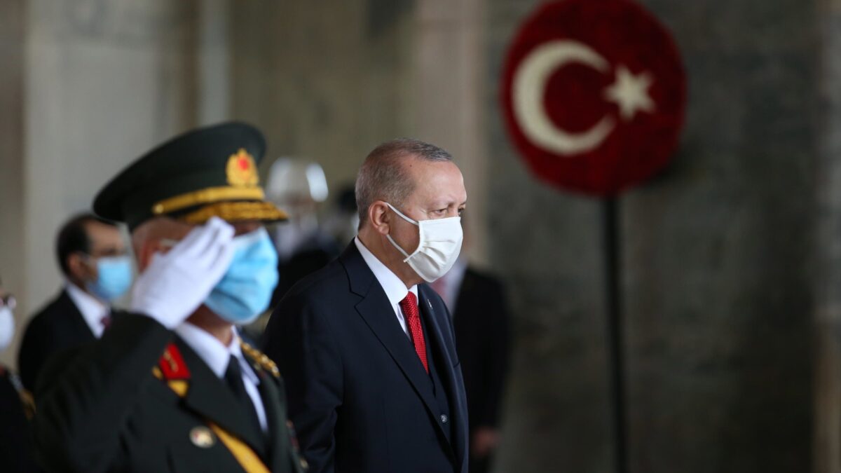 L’attacco di Erdogan a Macron è la chiamata alle armi per i fanatici