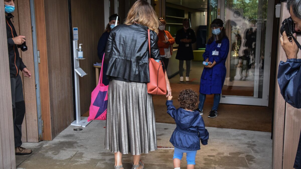 La coop di Salerno che lascia da soli gli studenti disabili a Milano