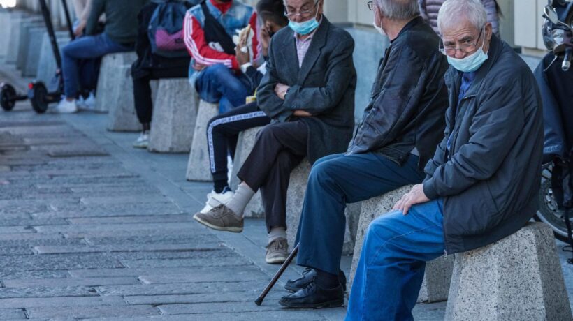 Gli anziani dimenticati