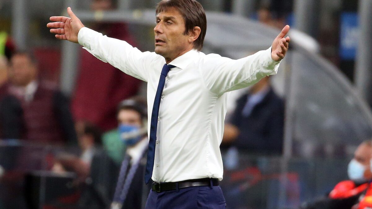 Il broker di Antonio Conte denunciato a Modena per azioni Facebook mai pagate