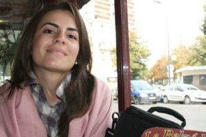 L’ex della dama: «Studi di geopolitica? Forse dal divano»