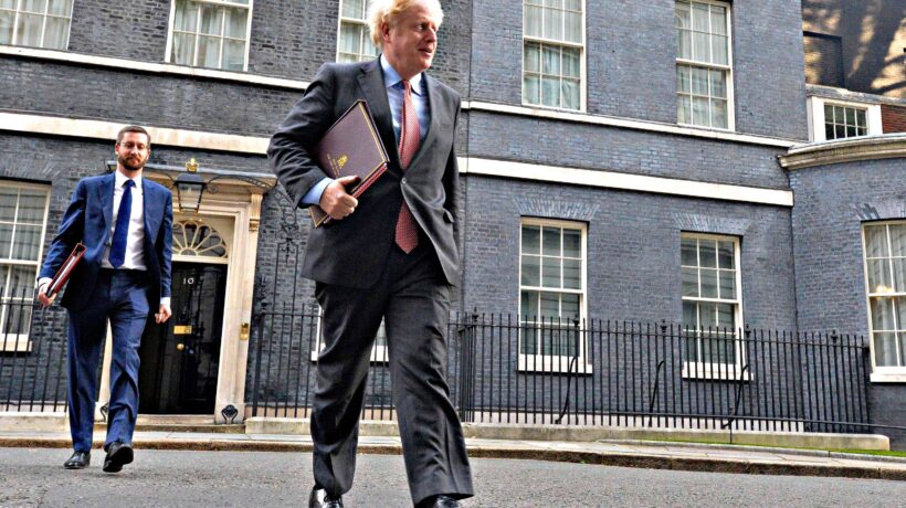 Bruxelles punta i piedi sulla Brexit e fa causa a Londra