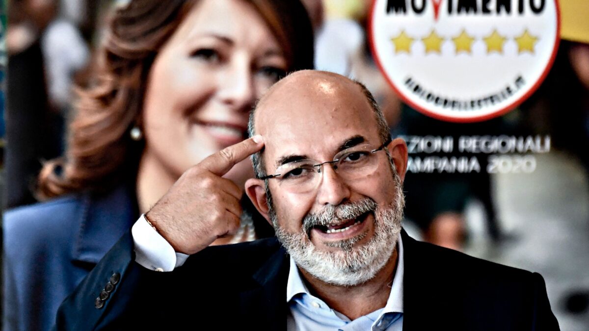 Con gli Stati generali Crimi allunga l’agonia pentastellata di un altro mese