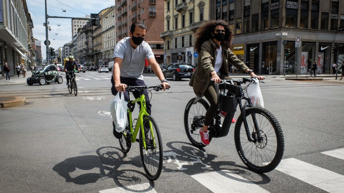 Corsa a ostacoli sulla strada digitale. Il bonus bici sarà il solito click day