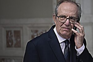 Ministro col record di crac bancari: Padoan diventa presidente Unicredit