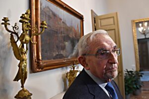 «Renzi ha cancellato il volontariato. Fondazioni dissanguate dalle tasse»