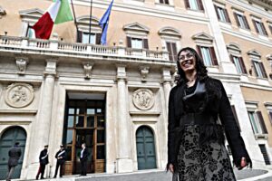 Portaborse mafioso, a processo la renziana