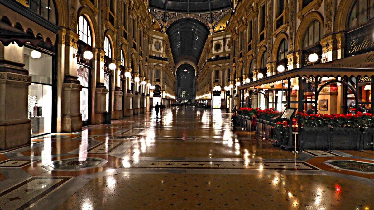 Chiudere Milano costa 100 milioni al mese