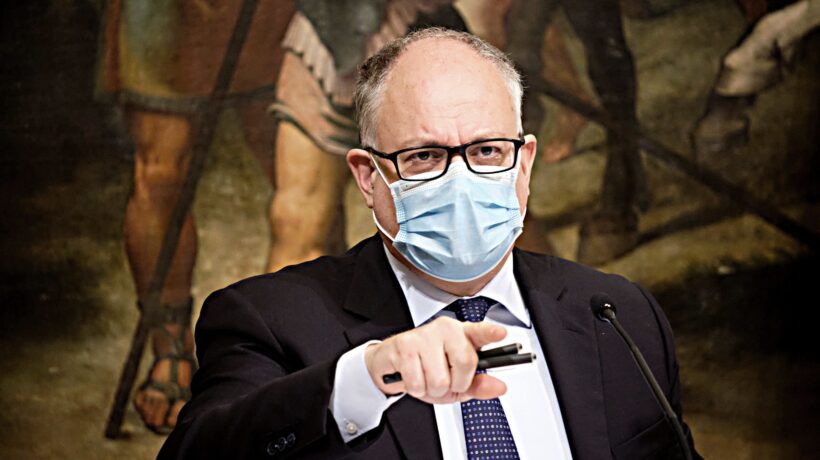 I soldi di Conte sono come i carrarmati di Mussolini