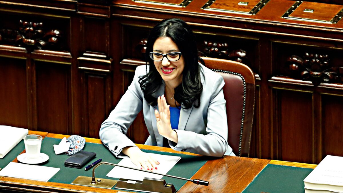 Scuola mollata in mano ai giudici
