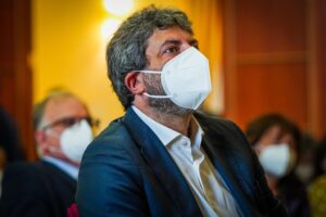 Caro Fico, la priorità adesso sarebbe il ddl Zan?
