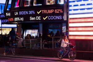 Trump: «Quasi vinto» ma «ricorreremo alla Corte Suprema»