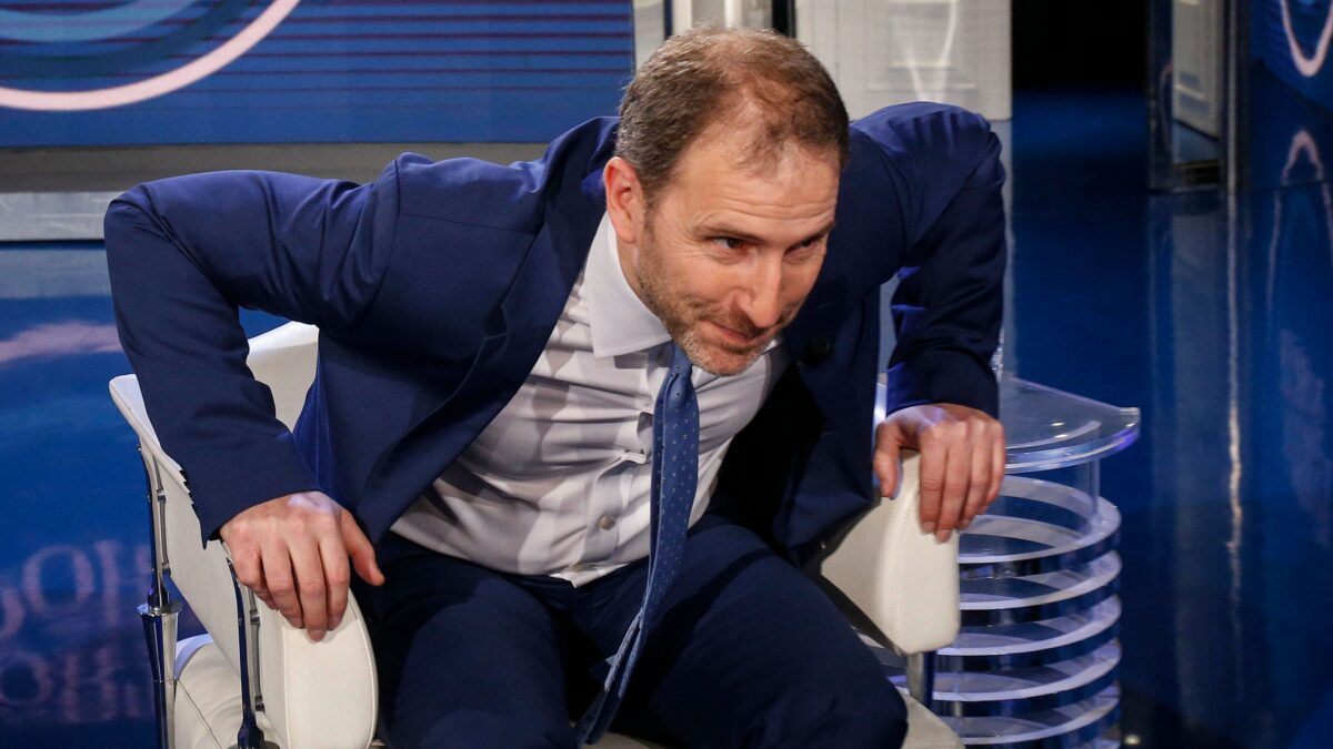 I grillini accantonano la trasparenza e Casaleggio snobba gli Stati generali