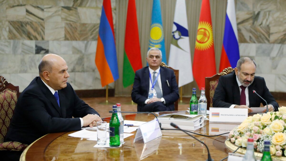 L’ambasciata azera: «Menzogne su di noi». La nostra risposta: «E’ cronaca»