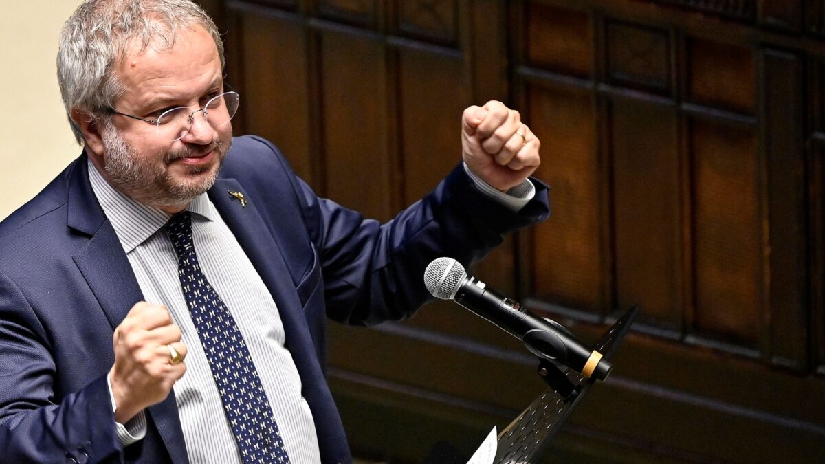 «Sì alla riforma, no all’uso del Mes». L’inganno M5s non nasconde la resa