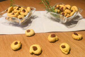 Cuciniamo insieme: mandorlotti tarallotti