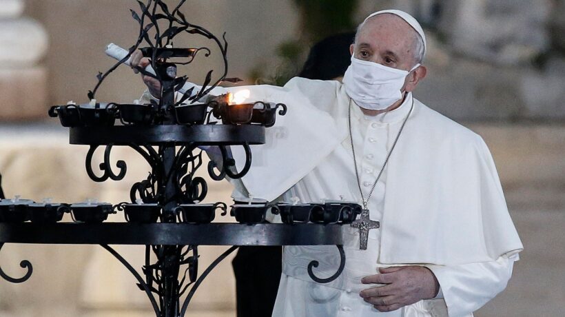 «Inutili i proclami contro la pedofilia se il Papa tace sull’omosessualità»