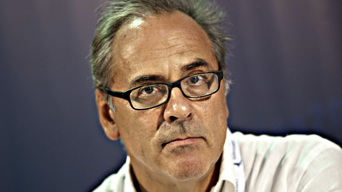 «Le discoteche si devono riaprire». La mail che sbugiarda i tecnici sardi