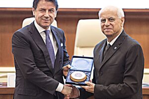 Da piddini e renziani arriva il primo stop alle deleghe esclusive di Giuseppi ai servizi