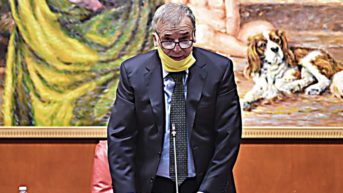 Il presidente del consiglio regionale socio delle farmacie della ’ndrina