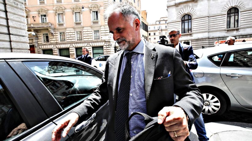 La maggioranza tenta l’agguato in manovra al federalismo fiscale. Ma la Lega lo sventa
