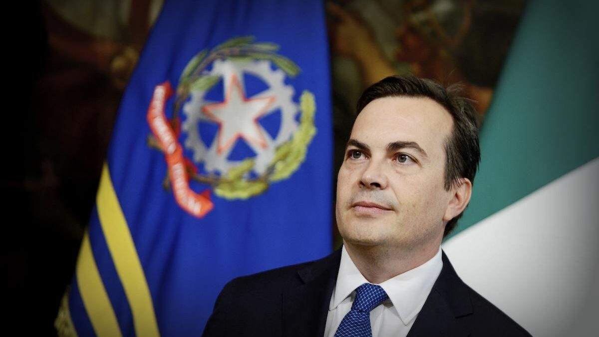 Ora al Pd non va giù Conte capo degli 007