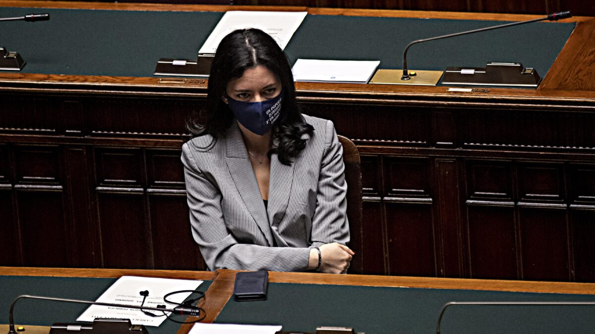 Concorsone, Azzolina sconfitta dagli esclusi