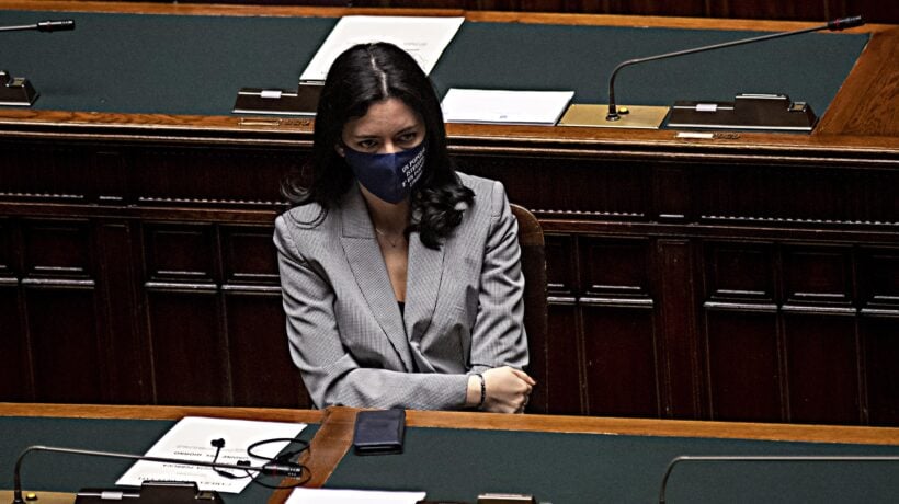Concorsone, Azzolina sconfitta dagli esclusi