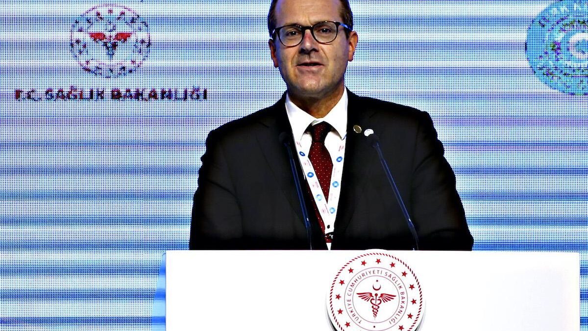 E l’Oms indottrina i suoi funzionari. «Niente critiche al governo di Roma»