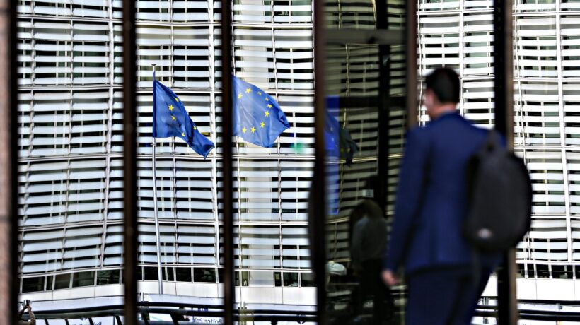 La burocrazia vede nei fondi Ue l’arma per soppiantare la politica