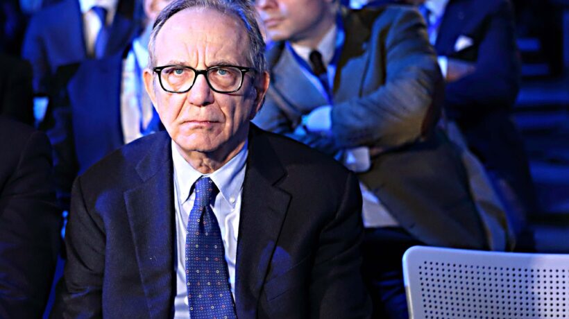 I grillini passano al contrattacco e riprovano a strappare Mps al Pd