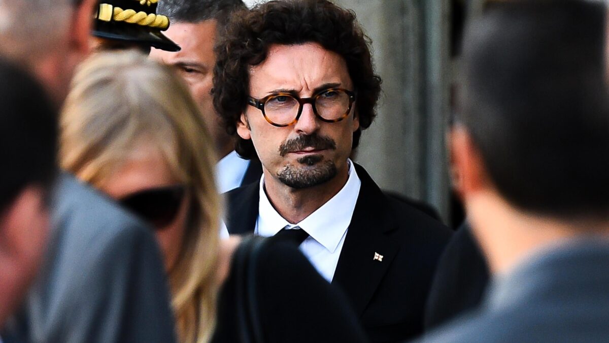 Toninelli ridicolizzato in tribunale