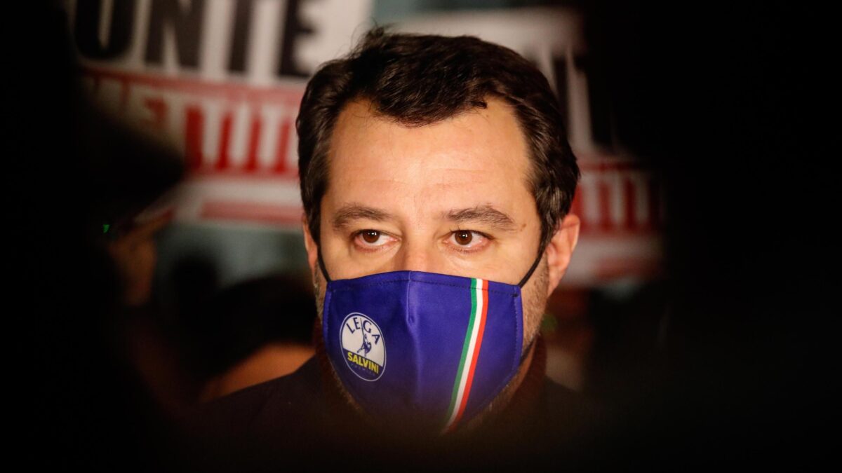 Soldi ai partiti: scandalo per la Lega. Ma silenzio su Pd e Monte dei Paschi