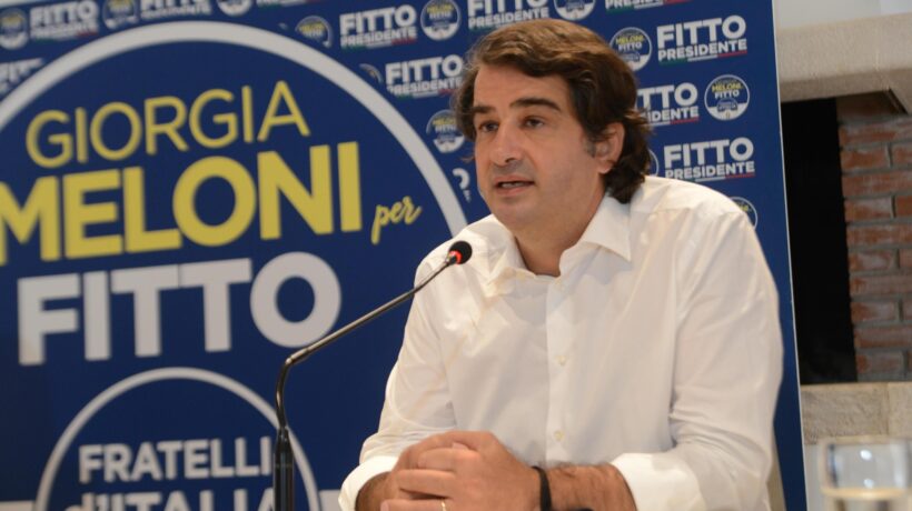 «Dicono che va tutto bene ma spendono 10 milioni per costruire un ospedale»