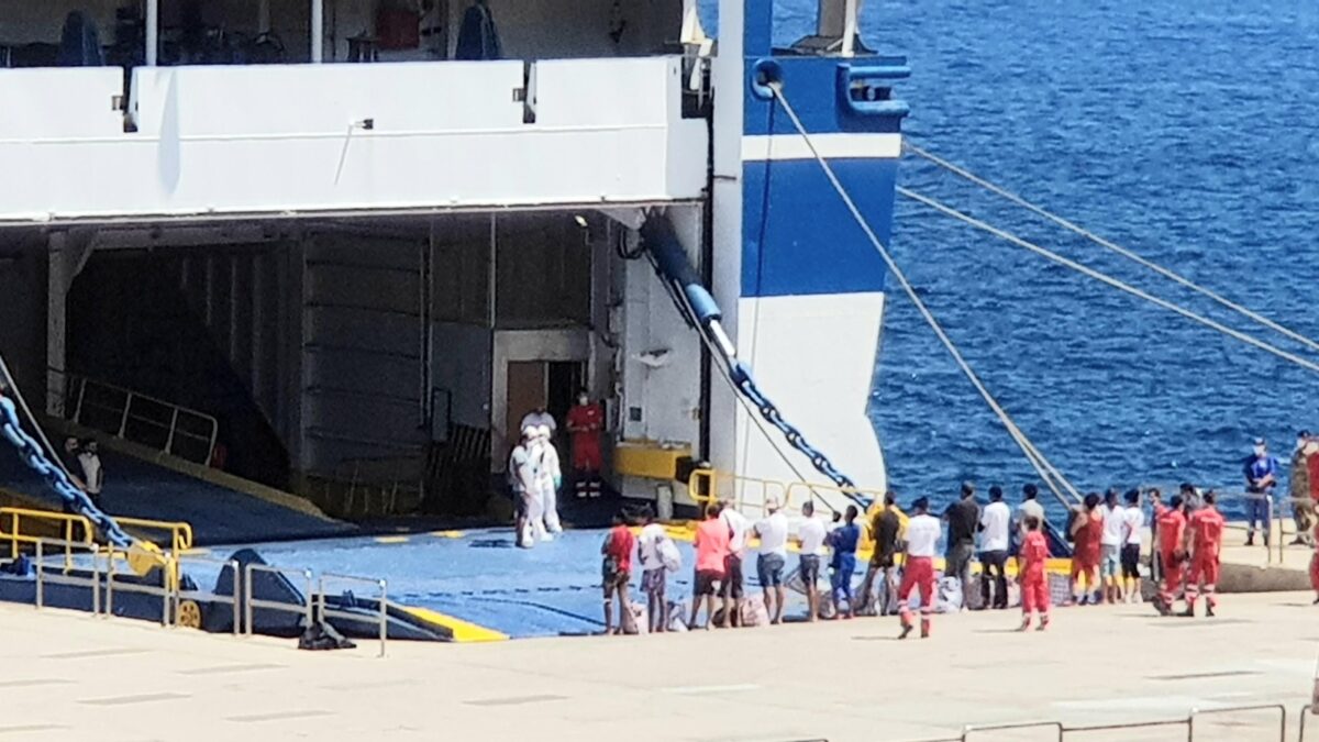 Nel Paese del migrante c’è il Covid? Va concesso il permesso umanitario