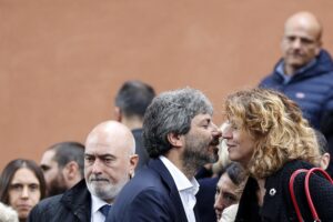 Sul Mes i dissidenti grillini non dissentono più