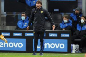 Mandato d’arresto per il truffatore di Antonio Conte