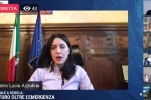 Concorso Azzolina, il Tar vuole le «pagelle»